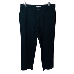 Lee Relaxed fit at the waist short pants size 14 C-199